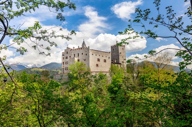 Castelo em brunico