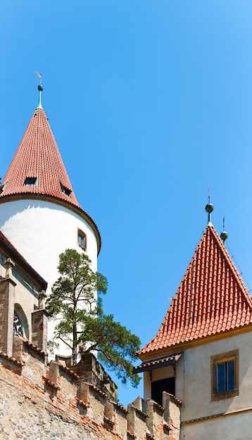 Castelo krivoklat medieval histórico na república tcheca, no centro da boêmia, perto de praga