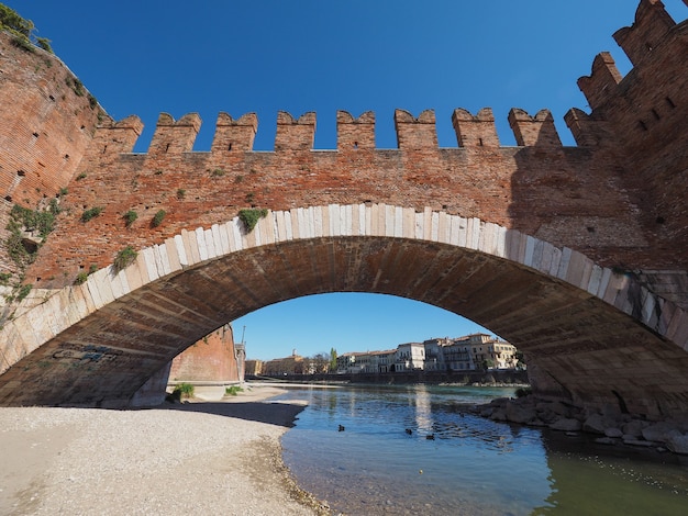 Castelvecchio-Brücke alias Scaliger-Brücke in Verona