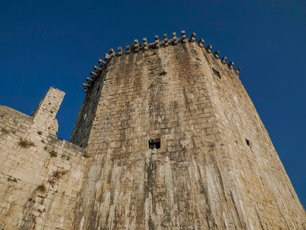 Castillo de la ciudad medieval de Trogir en Dalmacia Croacia Sitio del Patrimonio Mundial de la UNESCO Ciudad vieja y detalle del edificio