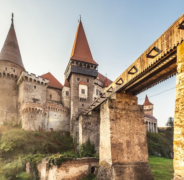 Foto castillo de corvin en hunedoara