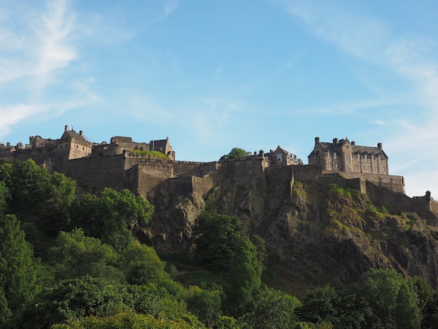 Castillo de Edimburgo en Escocia