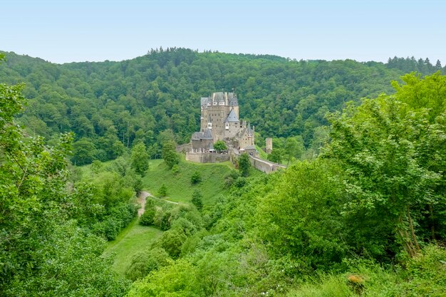 El castillo de Eltz en Alemania