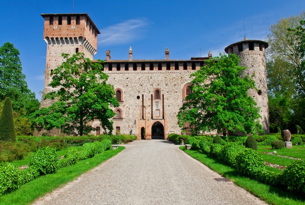 Castillo de Grazzano visconti