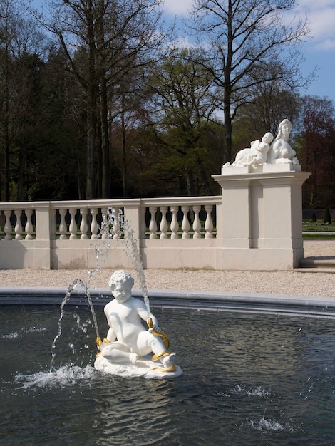 Foto castillo y jardín