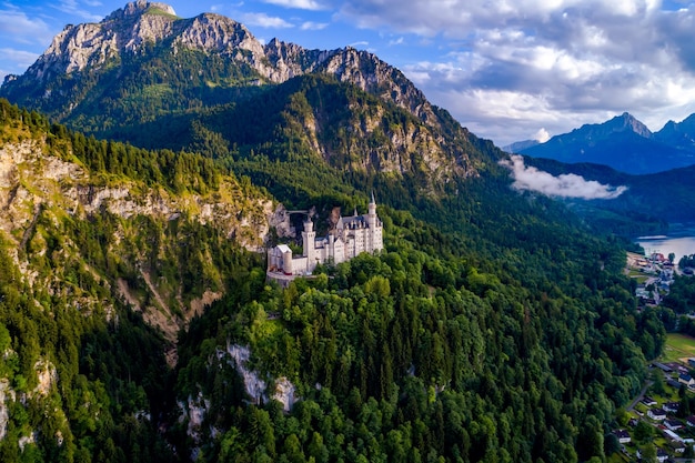 Castillo de Neuschwanstein Alpes bávaros Alemania