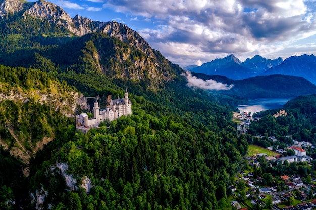 Castillo de Neuschwanstein Alpes bávaros Alemania