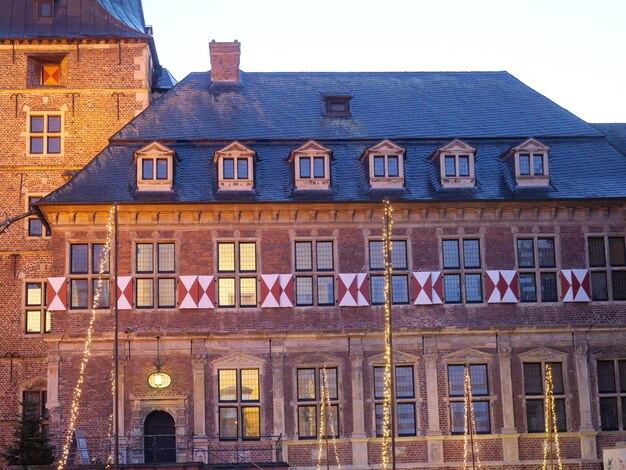 Foto el castillo de raesfeld por la noche