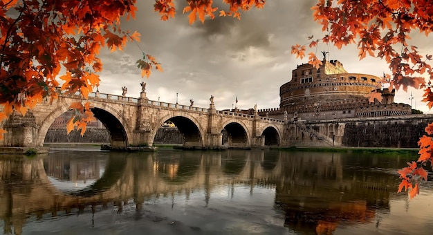 Castillo romano de San Angelo en otoño, Italia