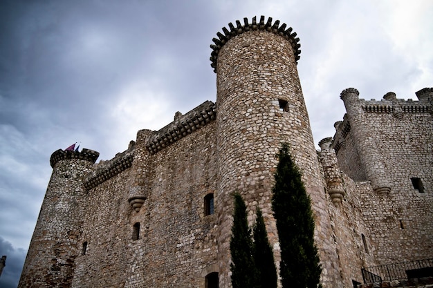 Castillo de Torija en España, edificio medieval.