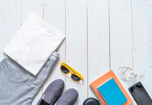 Casual Outfits für Männer, Sommerferien