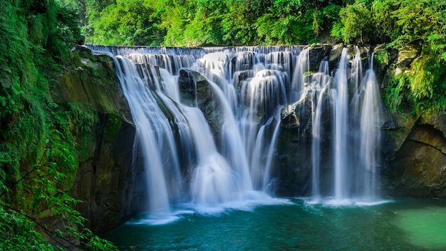 Foto cataratas do niágara de taiwan