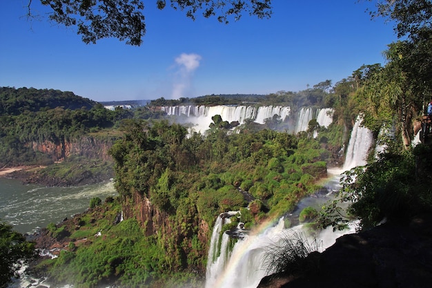 Cataratas del Iguazú en Argentina y Brasil