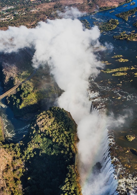 Las cataratas Victoria son la cortina de agua más grande del mundo