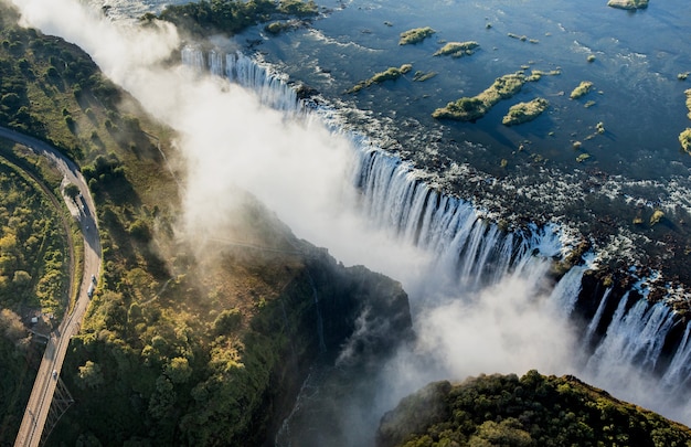 Las cataratas Victoria son la cortina de agua más grande del mundo