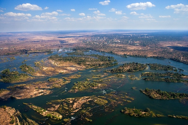 Las cataratas Victoria son la cortina de agua más grande del mundo