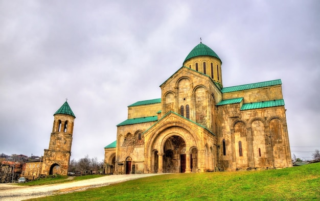 Catedral de Bagrati o Catedral de la Dormición en Kutaisi, Georgia