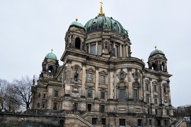 Catedral de Berlín en la isla de los museos en la capital alemana.