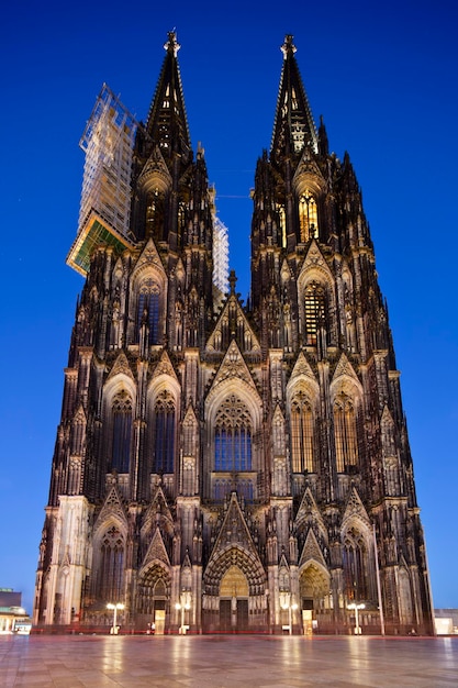 Catedral de Colonia por la noche Alemania