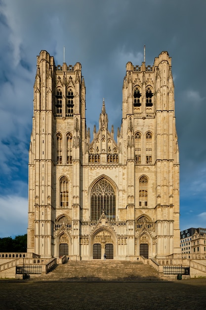 Catedral de São Miguel e Santa Gúdula em Bruxelas, Bélgica
