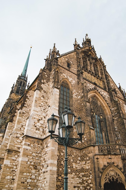 Catedral de São Pedro e São Paulo perto da República Tcheca de Brno