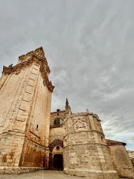 Catedral e praça da província de Burgo de Osma Soria, Espanha