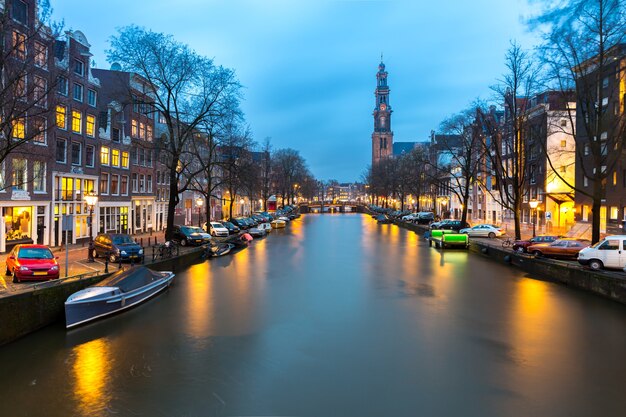 Catedral de la iglesia del oeste en amsterdam