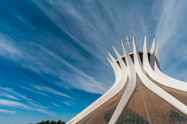 catedral metropolitana de brasilia df brasil em 14 de agosto de 2008 por Oscar Niemeyer