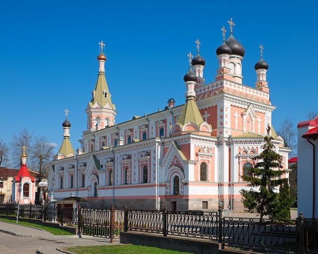 Catedral ortodoxa santa intercessão em Grodno Bielorrússia