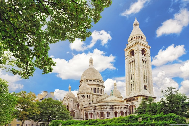 Foto catedral de sacre coeur en montmartre, parís, francia.