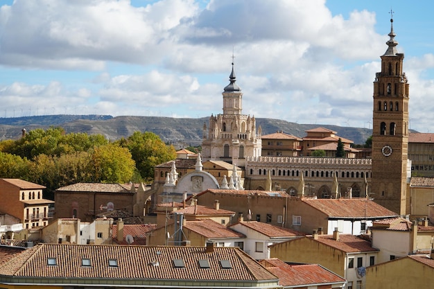 Catedral Santa María y tejados de la ciudad de Tarazona