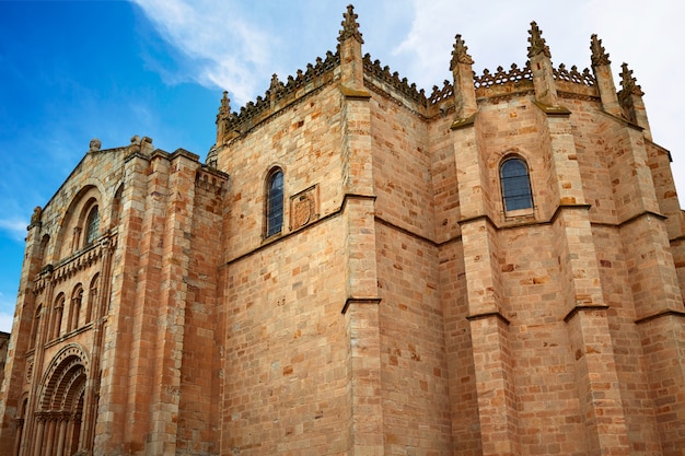 Catedral de zamora san salvador en españa