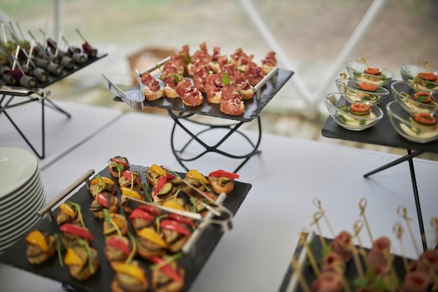 catering Viele Snacks an Ständen Leckeres Essen