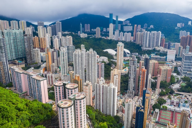 Causeway Bay, Hong Kong, 01 de junio de 2019: vista superior de la ciudad de Hong Kong