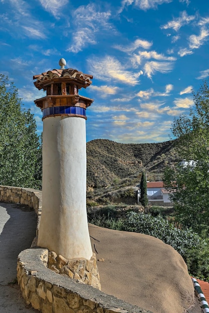 Cavernas de chaminés brancas na província de granada