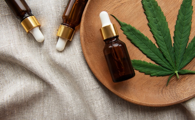 CBD Öl Hanftinktur Cannabis Kosmetikprodukt für die Hautpflege