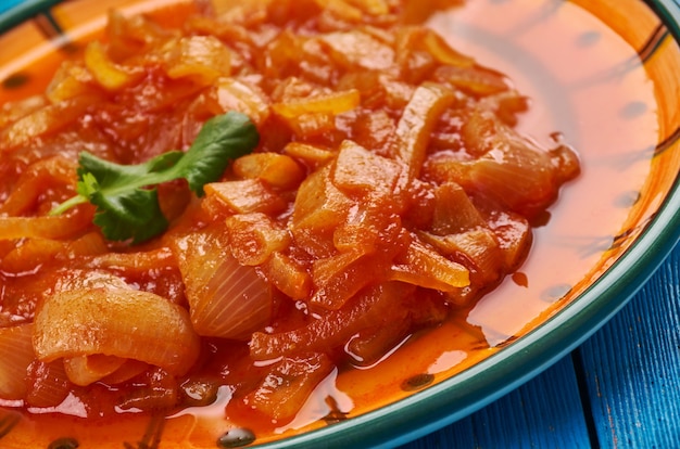 Cebolada - Guisado de cebola portuguesa, molho ou pasta de cebola, cozinha portuguesa