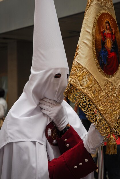 Foto celebração da semana santa das irmandades da andaluzia