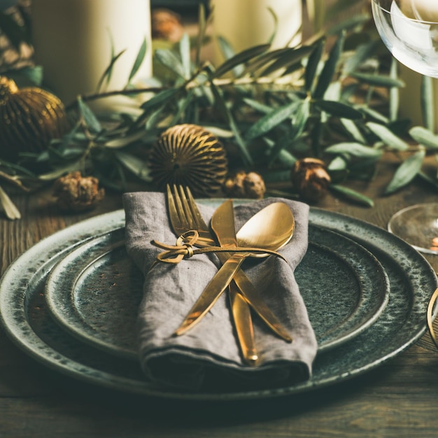 Celebración de Navidad o Año Nuevo ajuste de la tabla cultivo cuadrado