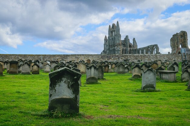 Cementerio del monasterio en Whitby