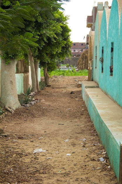 Cemitério tradicional da vila perto do Cairo, Egito