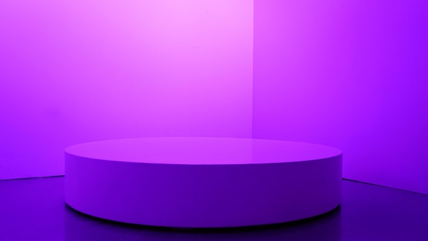 Cena de pódio de cilindro em branco para apresentação simulada em estilo minimalismo com espaço de cópia Estande de exibição para mostrar produtos cosméticos ou tecnológicos Vitrine de palco em pedestal exibição estúdio minimal violeta