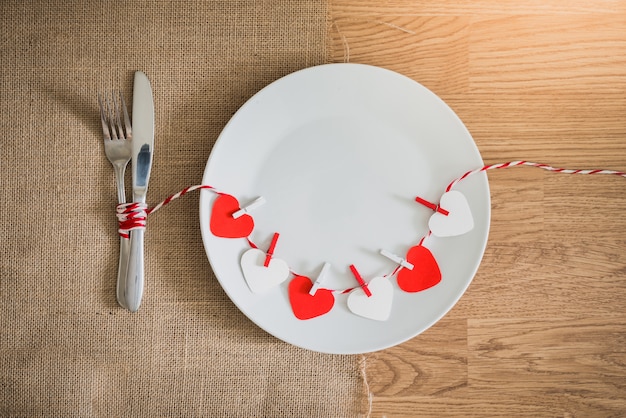 Cena del día de San Valentín con mesa