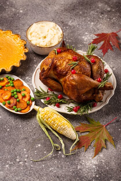 Cena festiva tradicional del Día de Acción de Gracias