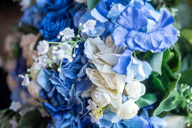 Cenário de casamento com flor e decoração de casamento