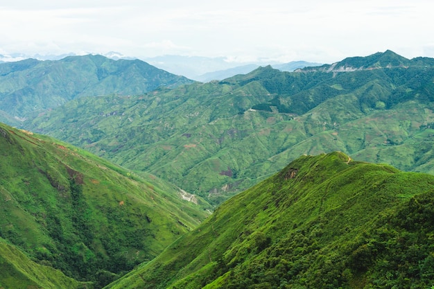 Cenário de montanha em Son La Vietnam