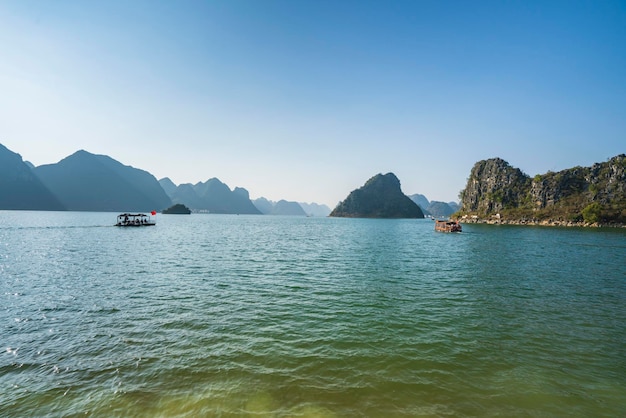 Cenário do lago quyangjingxi baise guangxi china