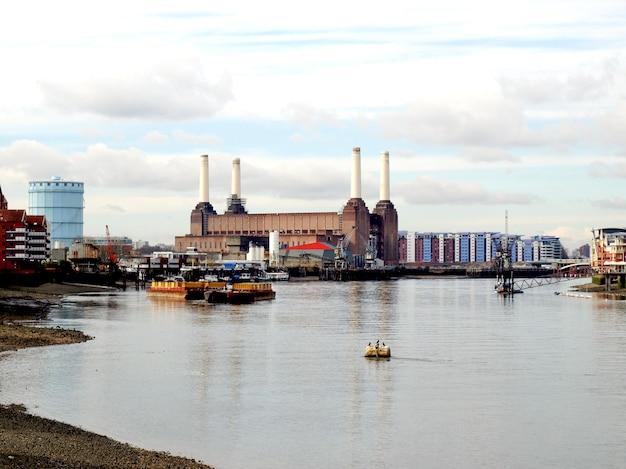 Foto central eléctrica de battersea en londres