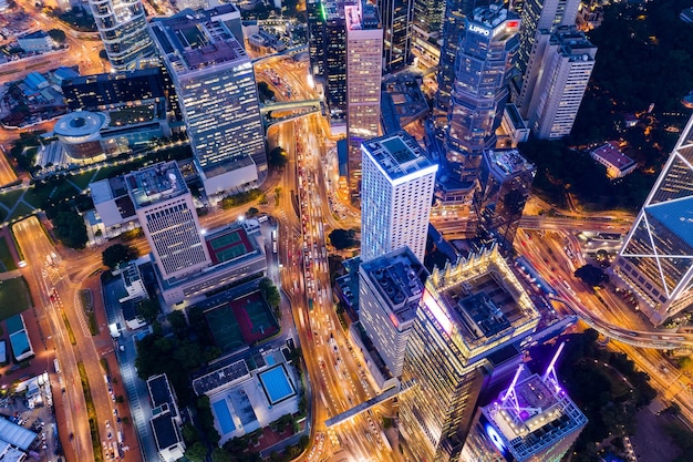 Central, Hong Kong, 11 de septiembre de 2018: - De arriba hacia abajo de la torre de oficinas de negocios de Hong Kong