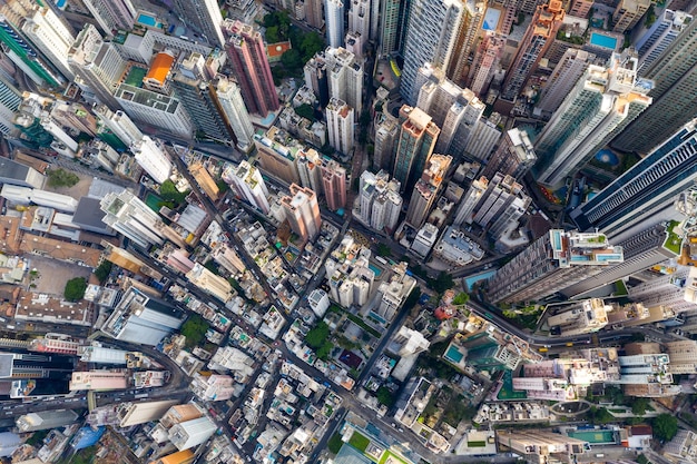 Central, Hong Kong 29 de abril de 2019: Vista de arriba hacia abajo de la ciudad de Hong Kong
